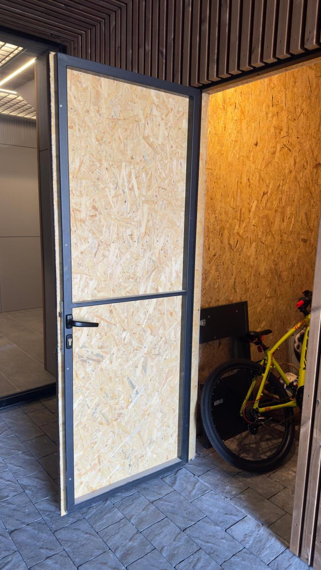 Green House Downtown Apartments With Private Free Parking And Bike Storage Κλαϊπέντα Εξωτερικό φωτογραφία