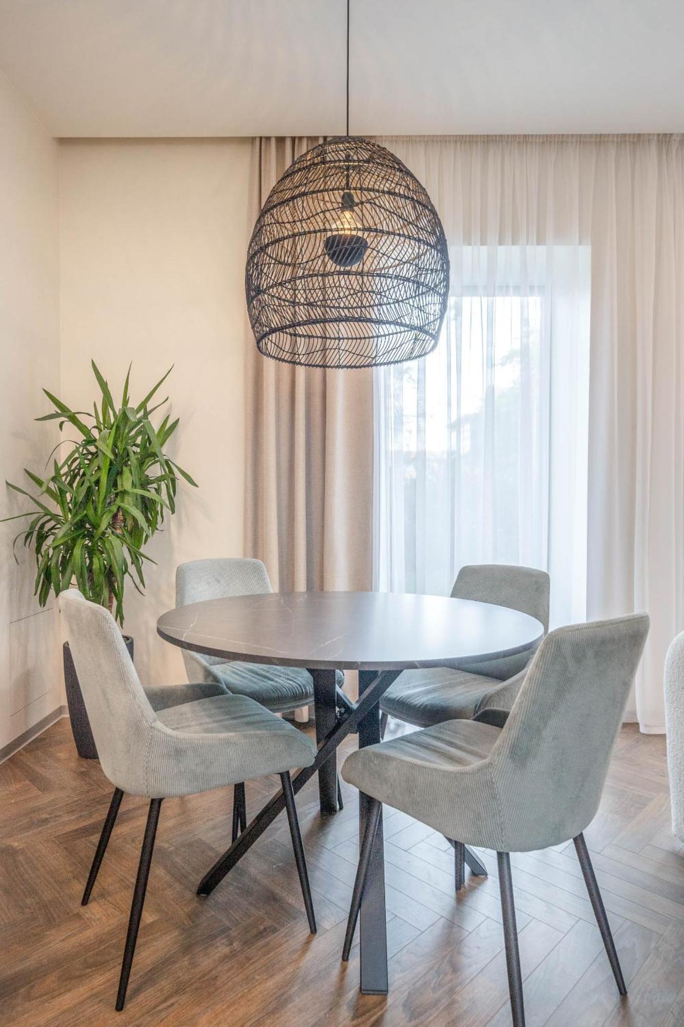 Green House Downtown Apartments With Private Free Parking And Bike Storage Κλαϊπέντα Εξωτερικό φωτογραφία